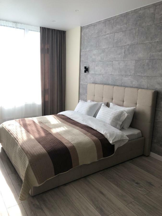 Аренда Апартаментов В Центре Киева Kiev Exteriör bild